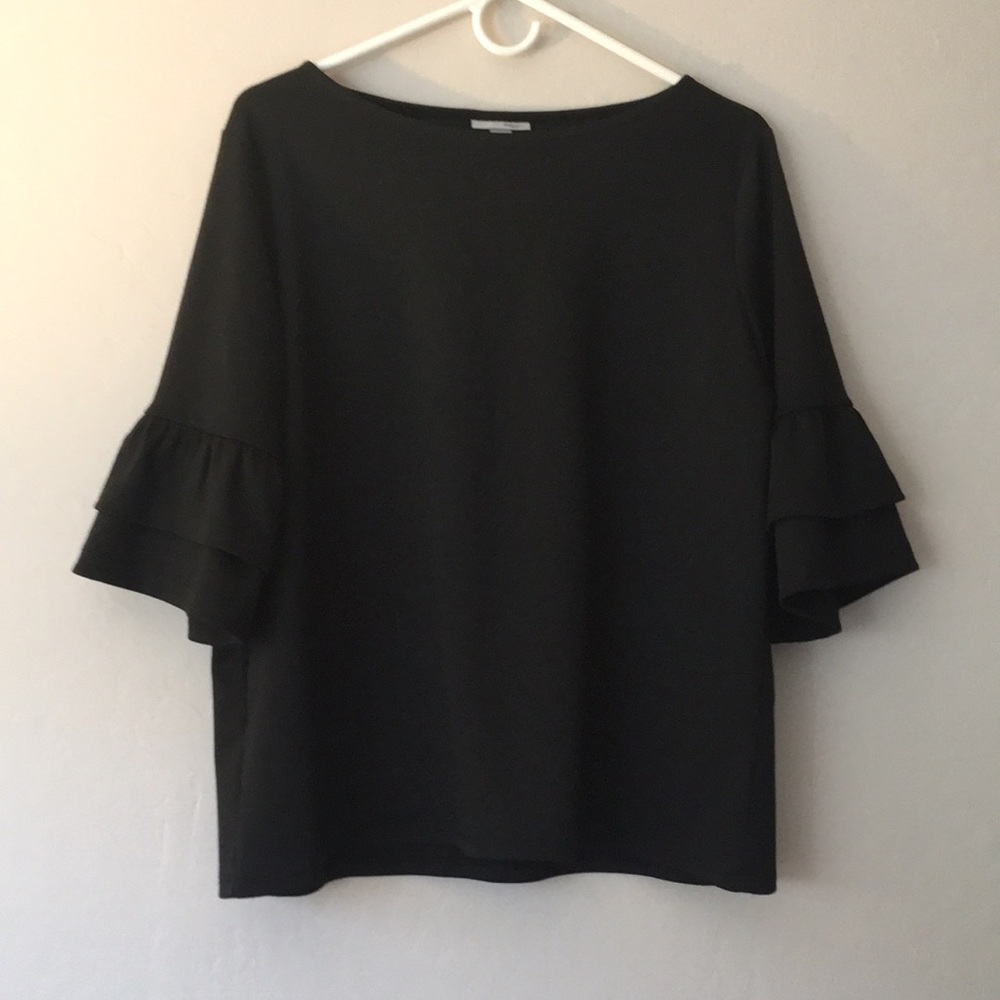 Halogen black belled sleeve top medium